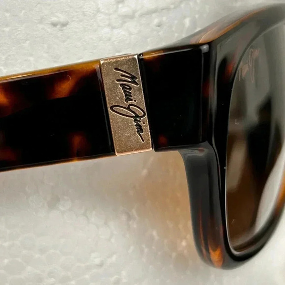 Maui Jim Sunglasses Dive Deep MJ 242-10 Tortoise Frame w/Brown Lens - Picture 5 of 13